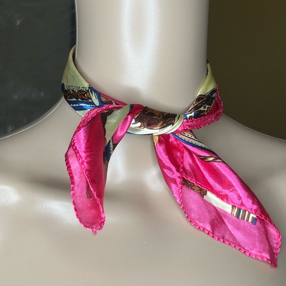 Colorful Patterned 4 scarfs equestrian motif hair, neck, bag handles - Picture 3 of 6